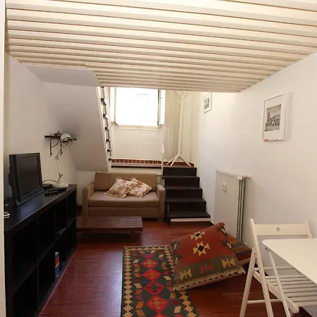 アパート Penna Flats *